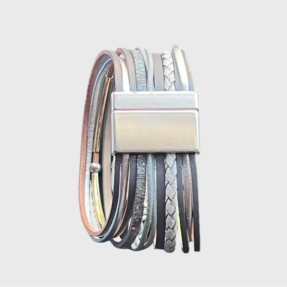 Elegant Multi-Layered Bracelet with Gold and Silver Accents - Picture 4 of 6